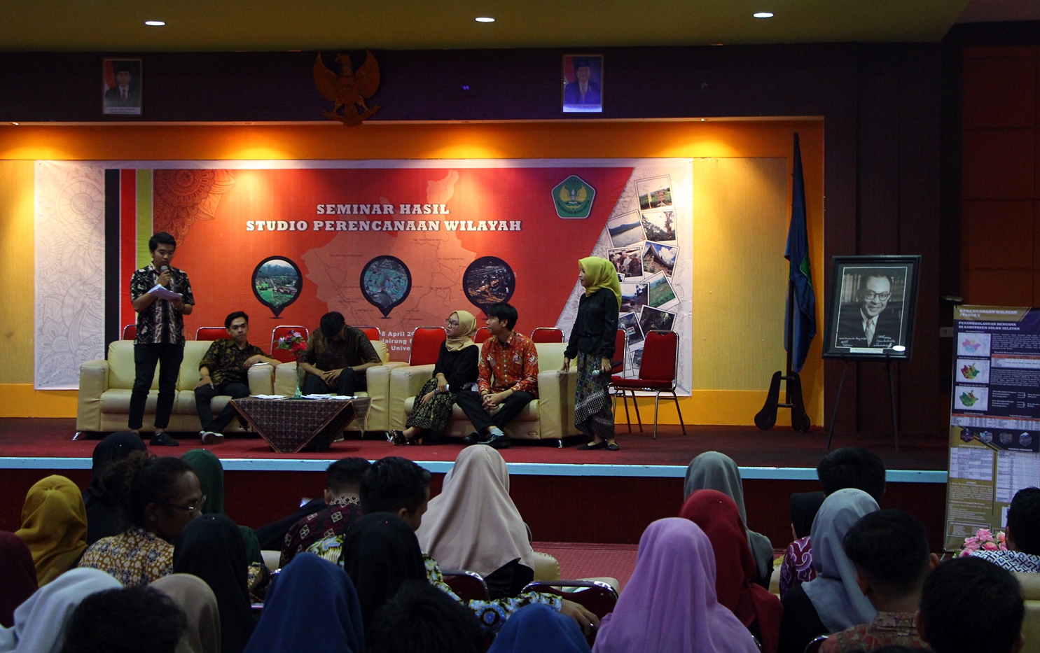 Mahasiswa PWK Universitas Bung Hatta Seminarkan Hasil Studio Perencanaan Wilayah Kabupaten Solok Selatan