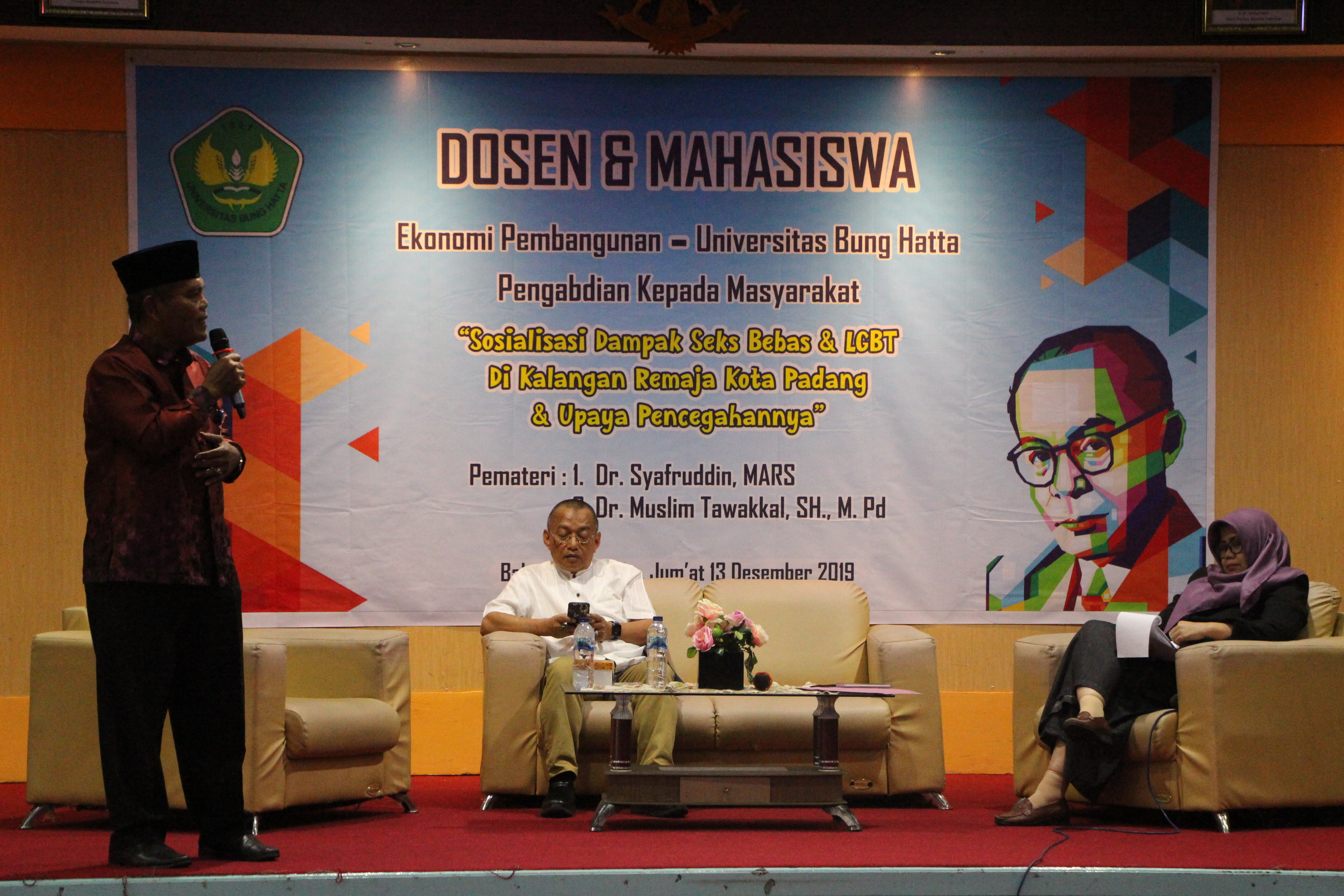 Prodi Ekonomi Pembangunan Selenggarakan PKM bagi Siswa SMA