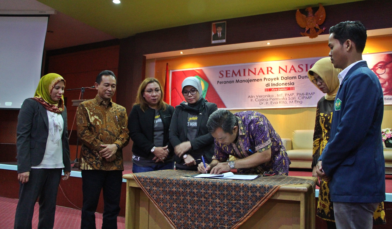 Universitas Bung Hatta dan PMI Indonesia Capter Kerja Sama Keprofesian Manajemen Proyek
