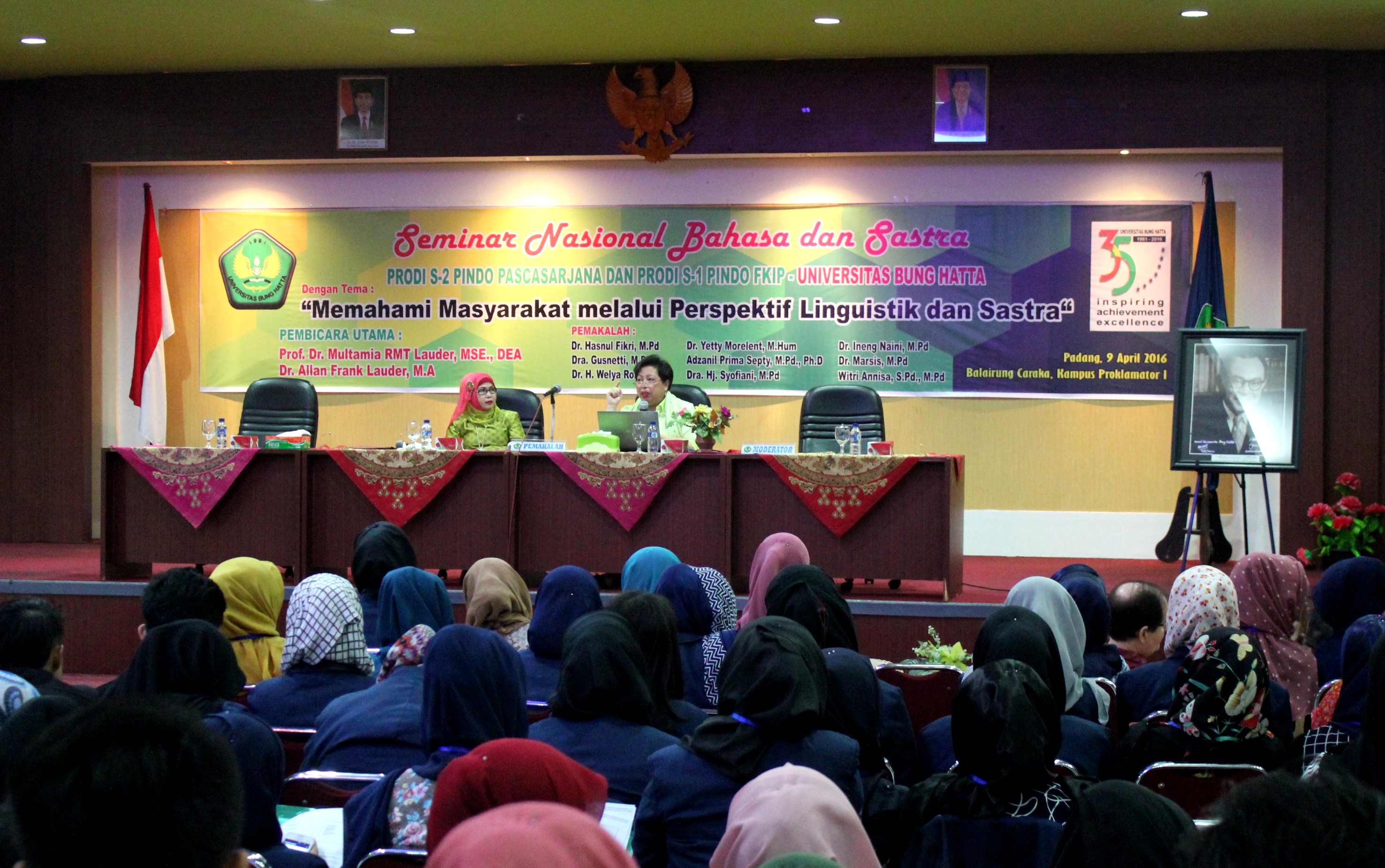 Pindo S2 Universitas Bung Hatta Gelar Seminar Bahasa dan Sastra