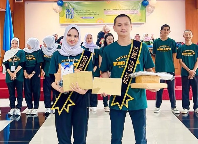 Kilas Balik Kemeriahan PKKMB 2025 Fakultas Ekonomi dan Bisnis Berhadiah Emas