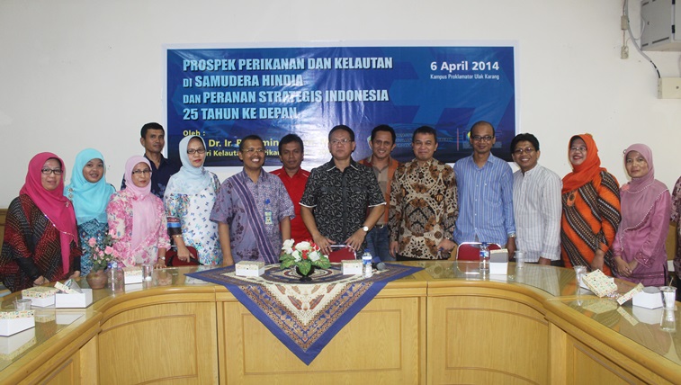 Mantan Menteri Perikanan Dan Kelautan RI Berikan Kuliah Umum Mahasiswa Pascasarjana UBH