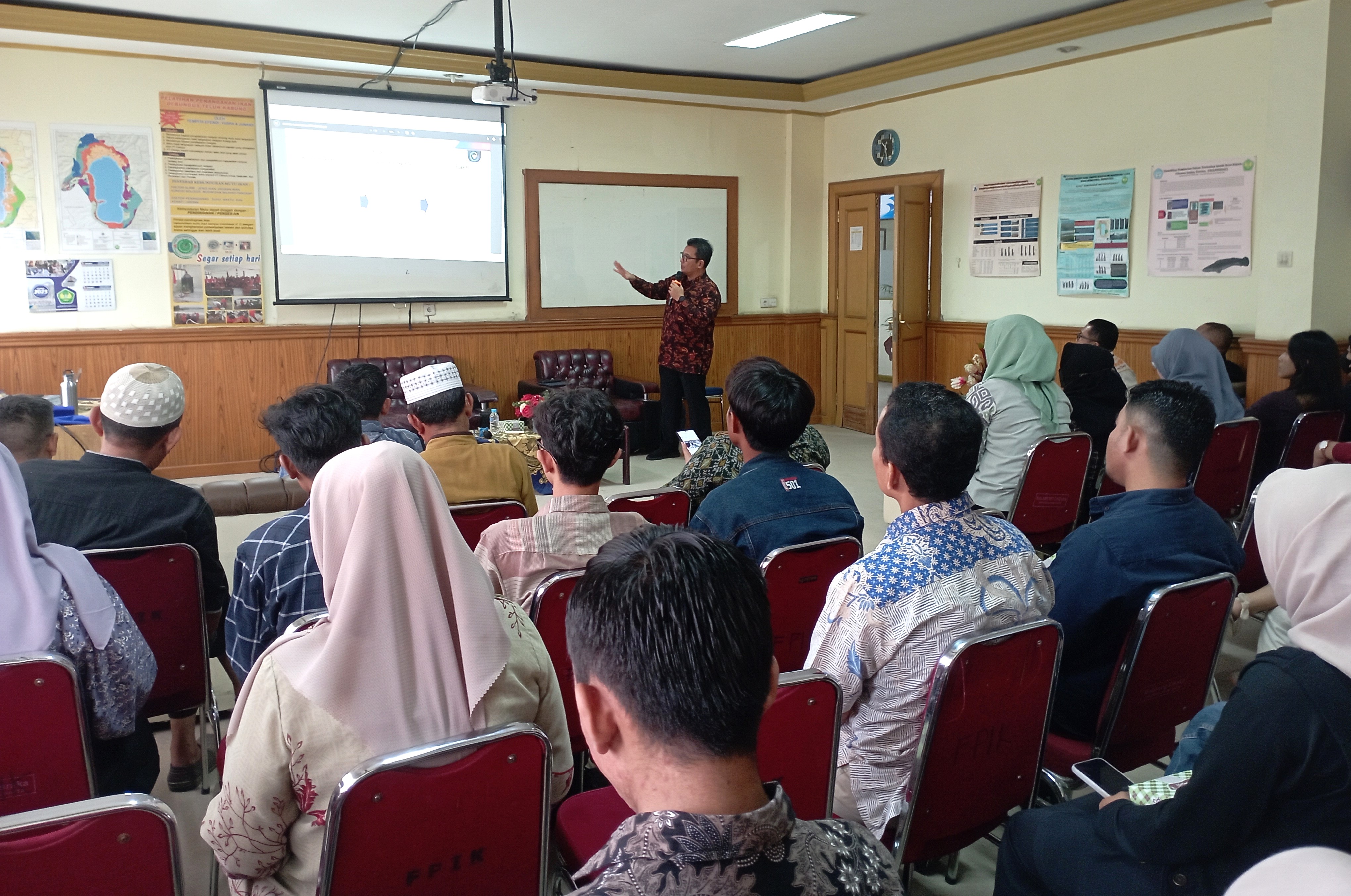 Kuliah Umum Kelautan FPIK : Lima Kebijakan Pembangunan Sektor Kelautan dan Perikanan Berbasis  Ekonomi Biru