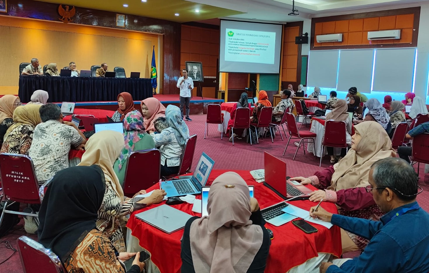 LPPM Universitas Bung Hatta Gelar Klinik Penyusunan Proposal Hibah PKM 2025