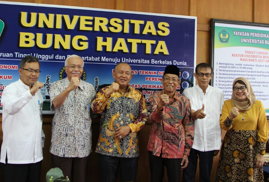 Konferensi Pers Badan Pembina Yayasan Pendidikan Bung Hatta