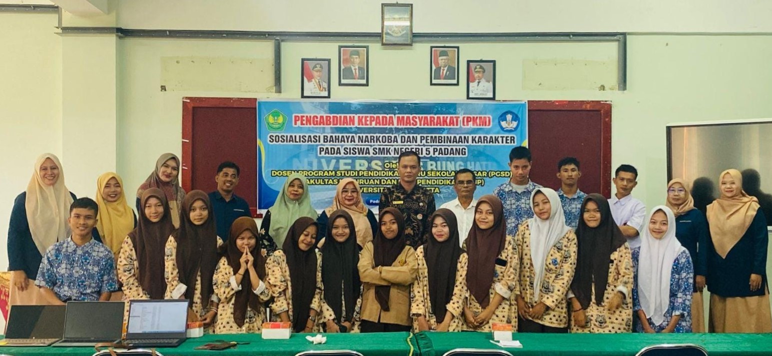 PKM Tim PGSD FKIP : Sosialisasikan Bahaya Narkoba dan Pembinaan Karakter Bagi Siswa SMKN 5 Padang