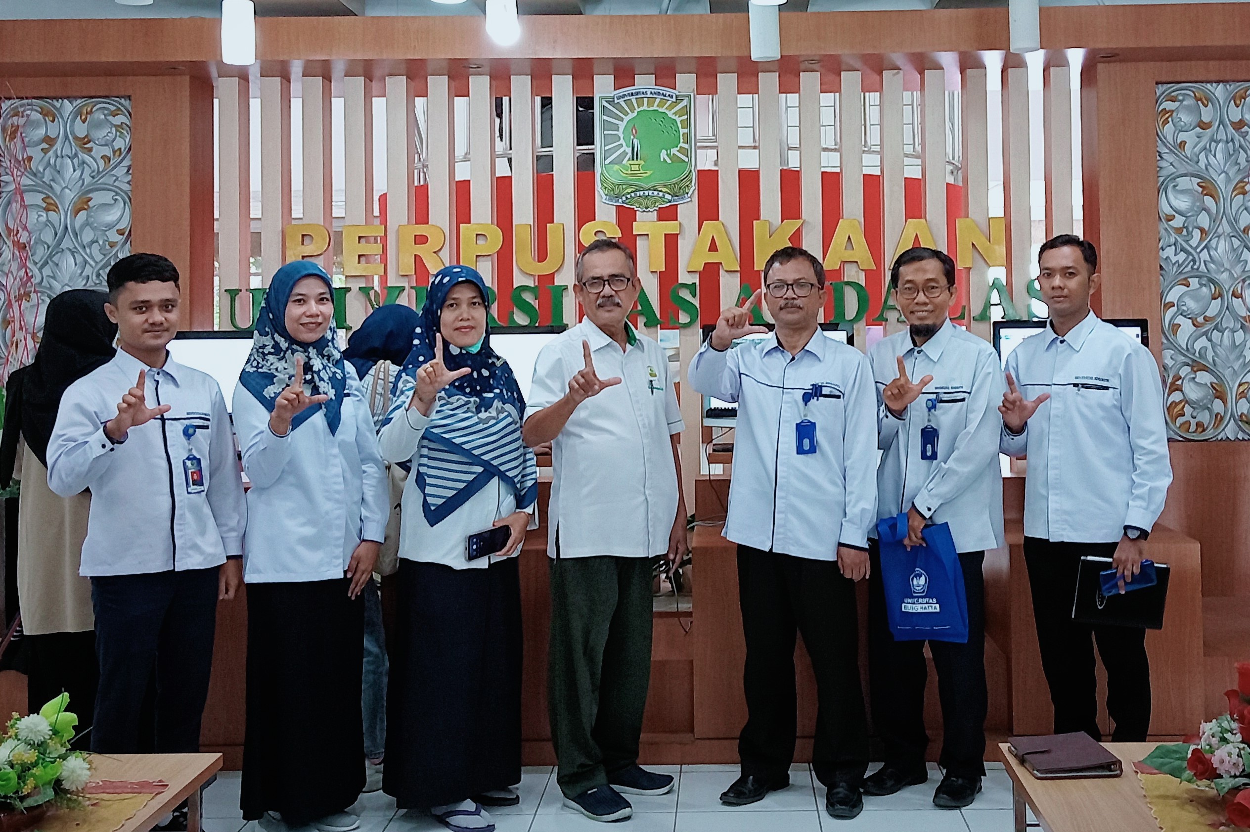 Ditandatangani Kerjasama UPT Perpustakaan Universitas Bung Hatta dengan UPT Perpustakaan Universitas Andalas