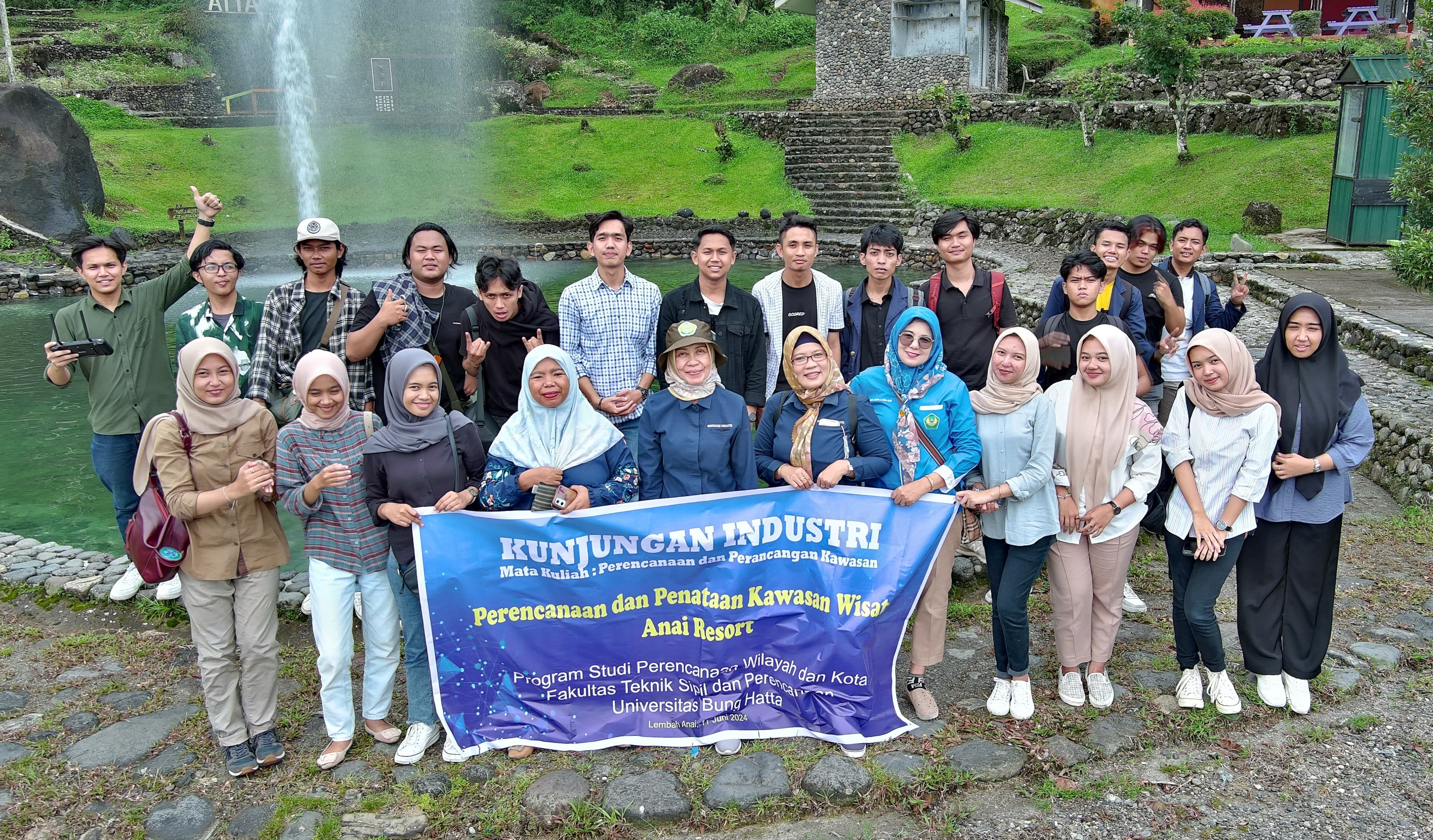 Belajar Drone Survey, Asyiknya Kuliah Lapangan Perencanaan dan Perancangan Kawasan