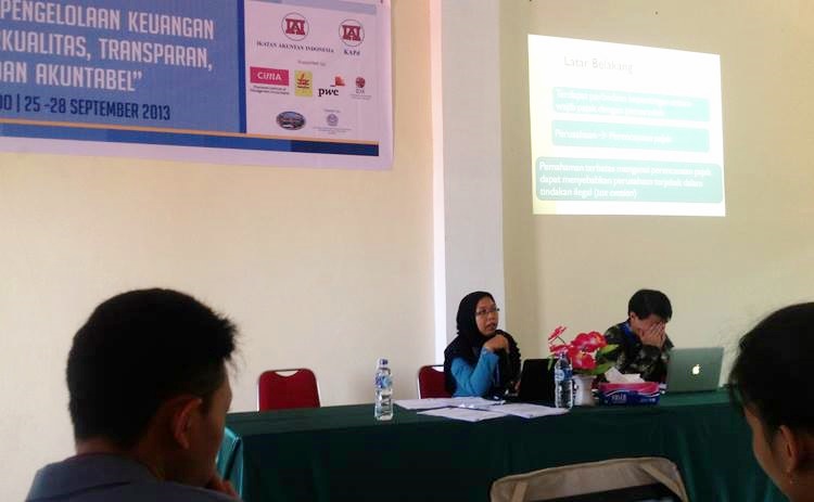 Dosen Ekonomi UBH Presentasikan Kajian Perbedaan Pemahaman Wajib Pajak dan Fiskus