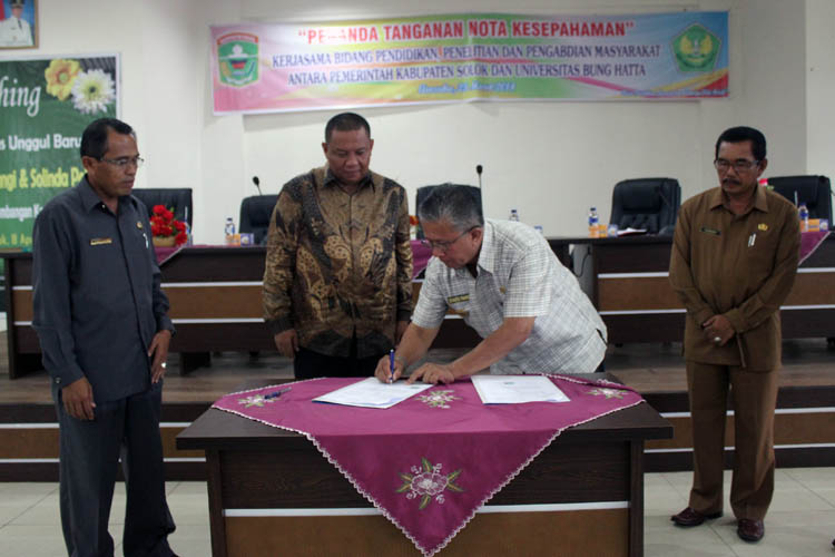 Mou UBH dengan Pemda Solok:  Perguruan Tinggi Harus Aplikasikan Nilai Agama dan Adat Minangkabau