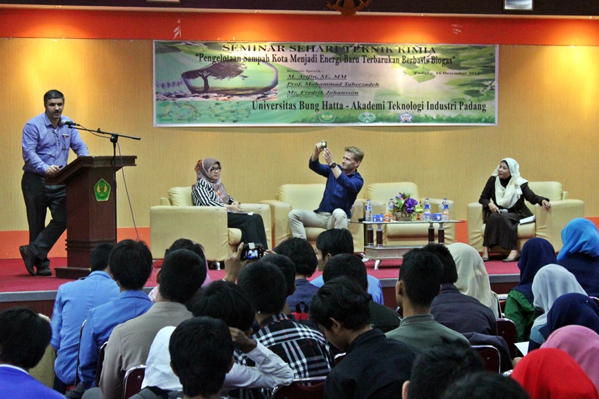 Seminar Teknik Kimia UBH: Sumbar Miliki Potensi Kembangkan Biogas dari Sampah