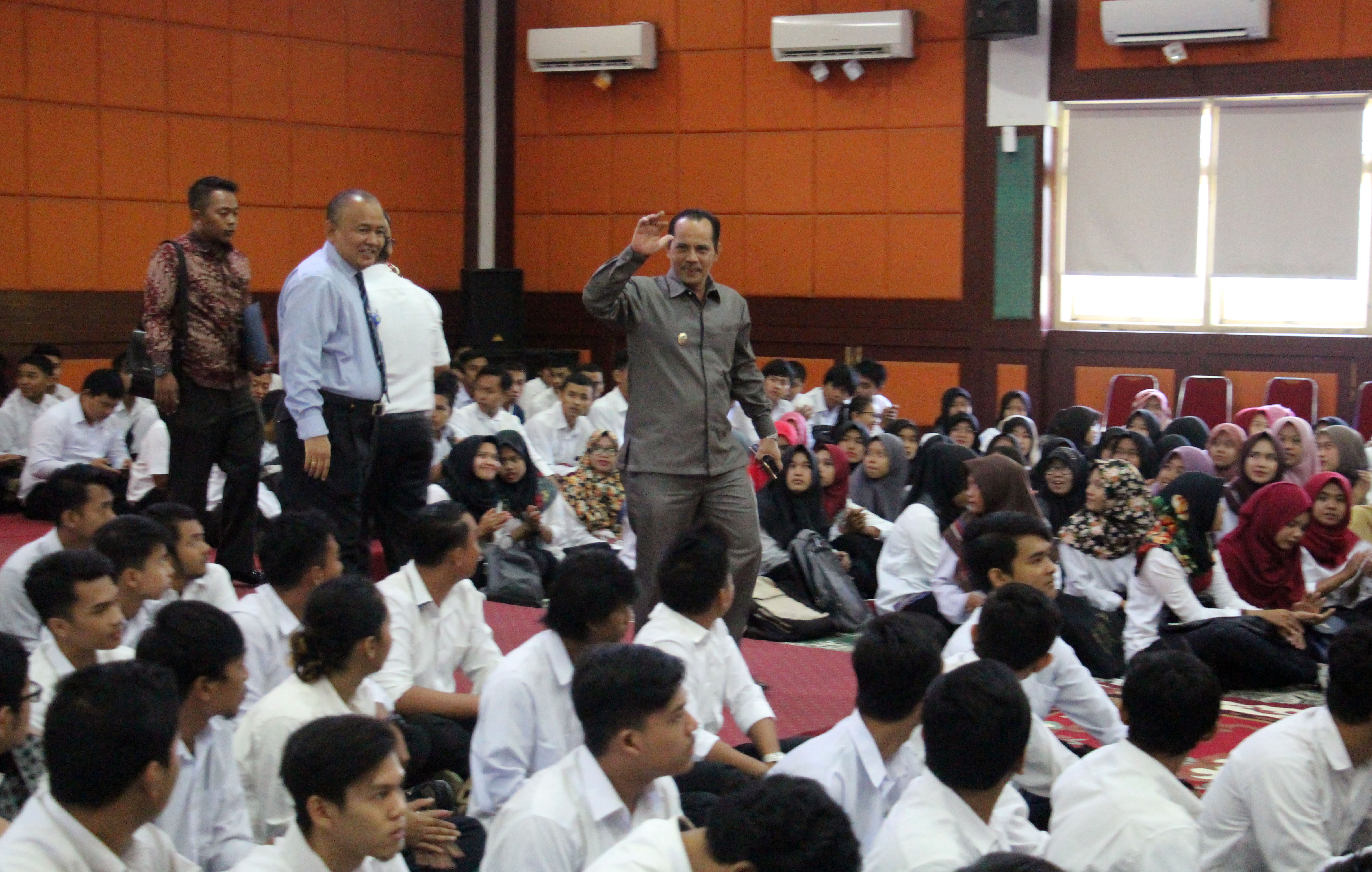 Wakil Walikota Solok berikan Kuliah Umum Bagi  Mahasiswa Taknik Sipil UBH