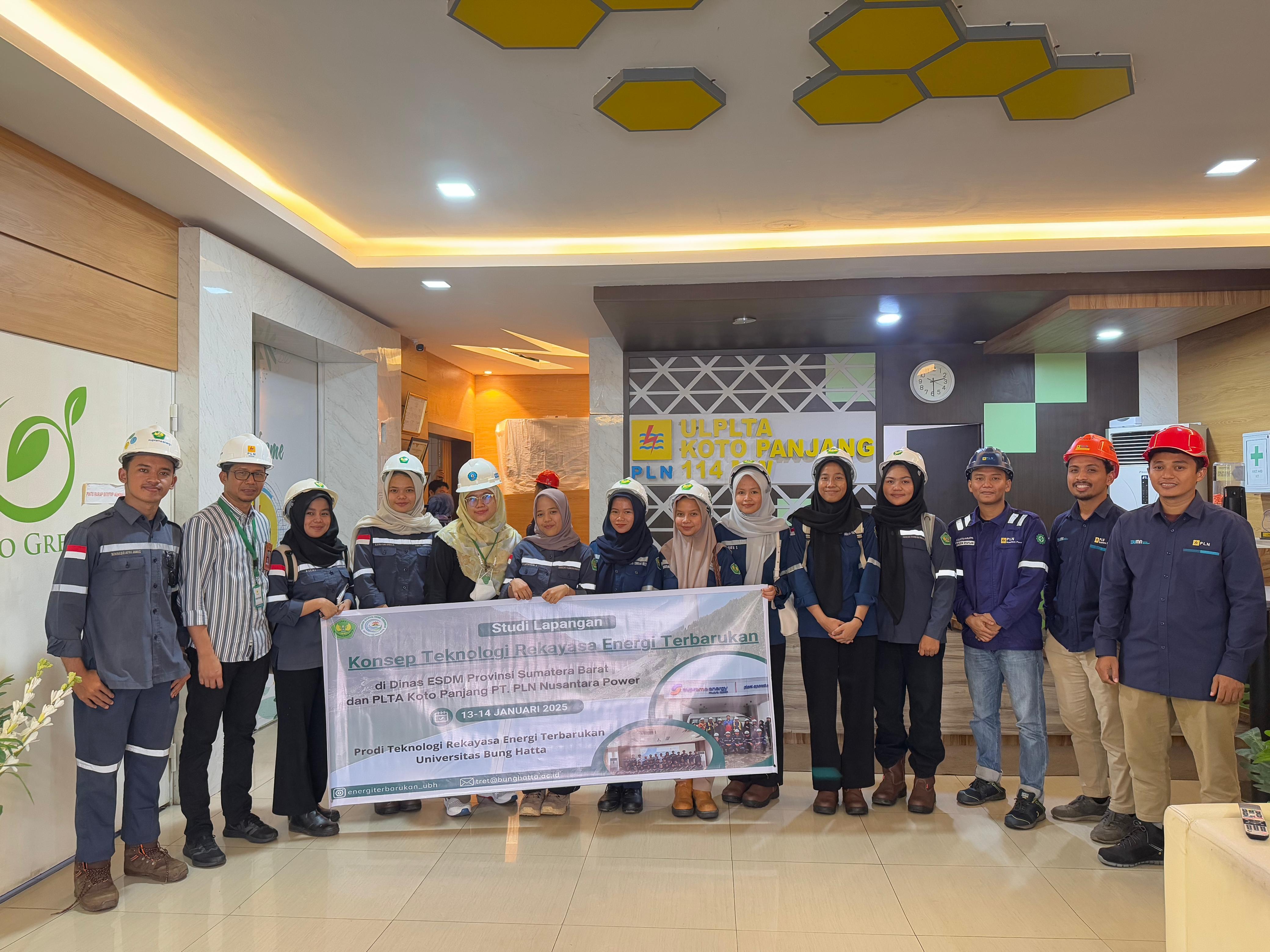 Mahasiswa TRET Universitas Bung Hatta Belajar ke ULPLTA Koto Panjang