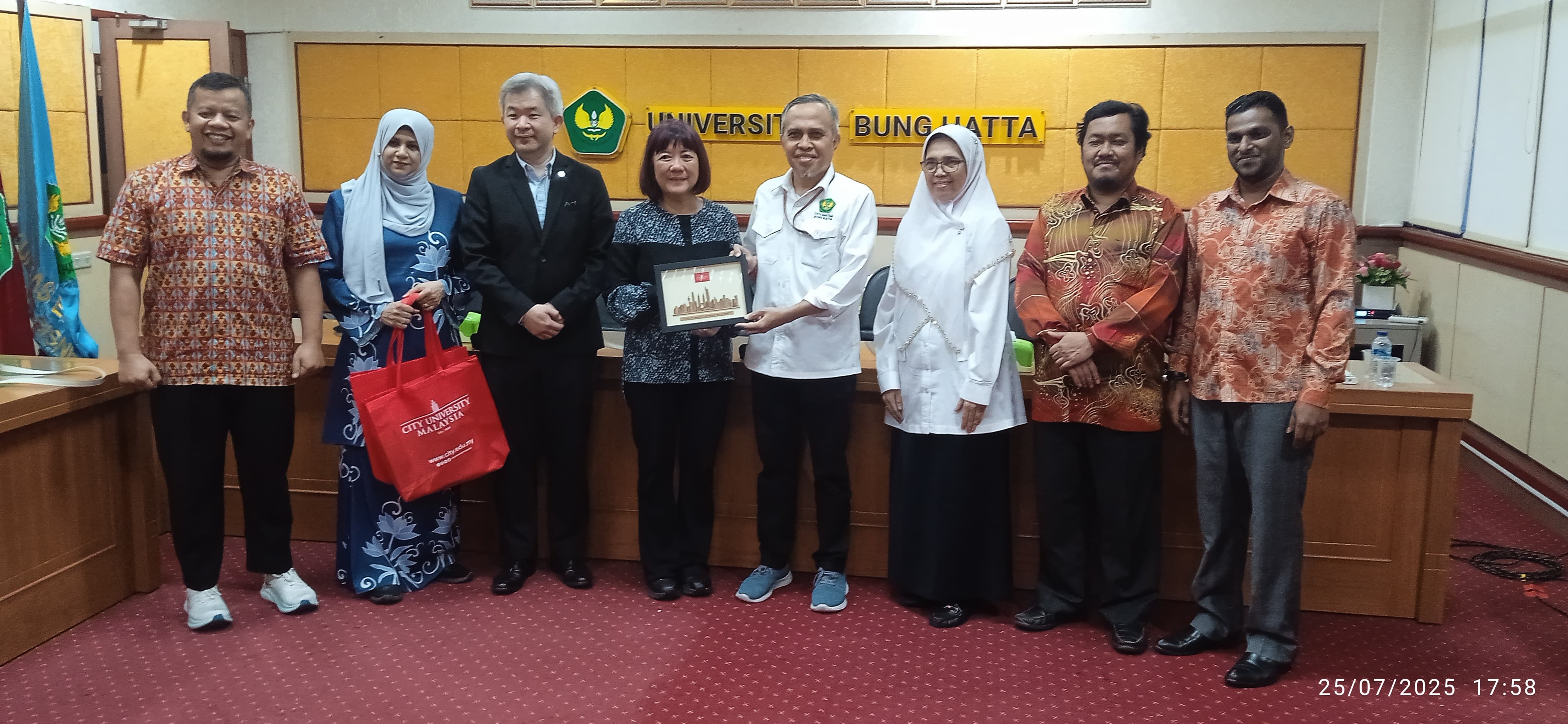 City University Malaysia Jajaki Kerja Sama Internasional dengan Universitas Bung Hatta