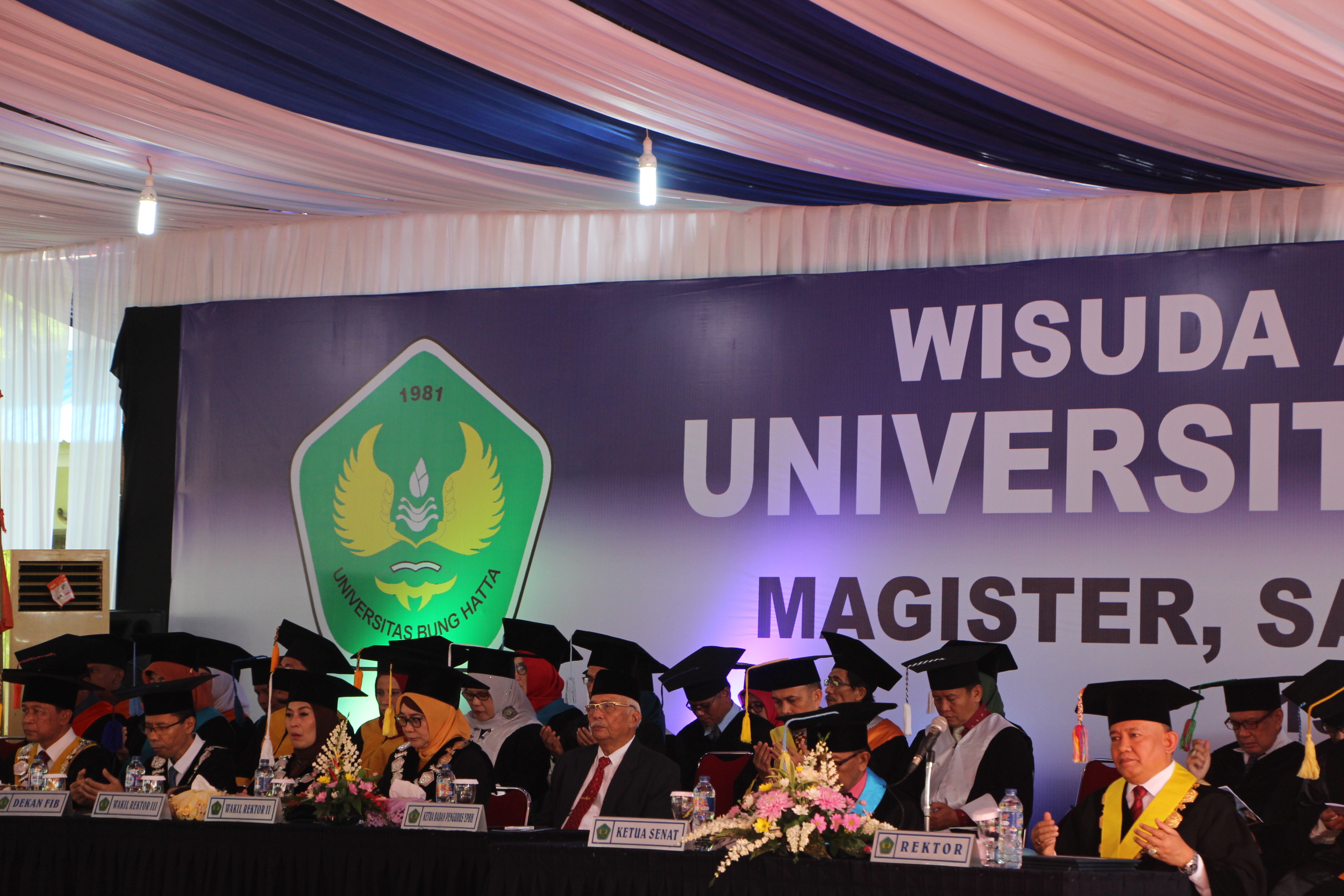 1.126 Wisudawan Universitas Bung Hatta Periode ke-70 Siap Bersaing di Dunia Kerja