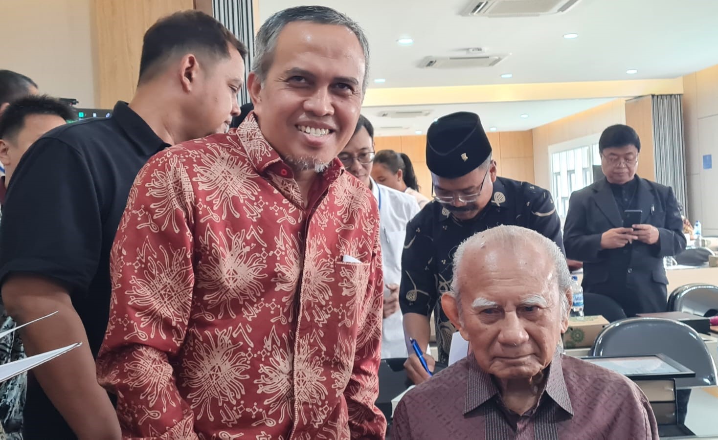 Rektor Universitas Bung Hatta, Hadiri Sekolah Pemikiran Bung Hatta Angkatan 1 Diselenggarakan Oleh Hatta Foundation